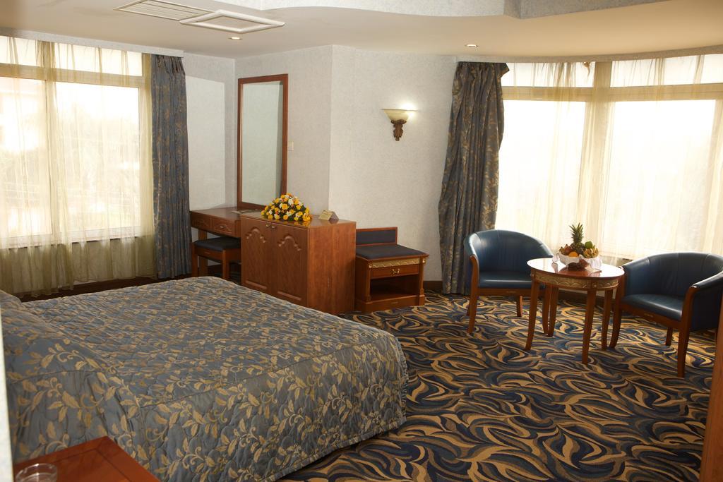 City Royal Resort Hotel Kyambogo  ห้อง รูปภาพ