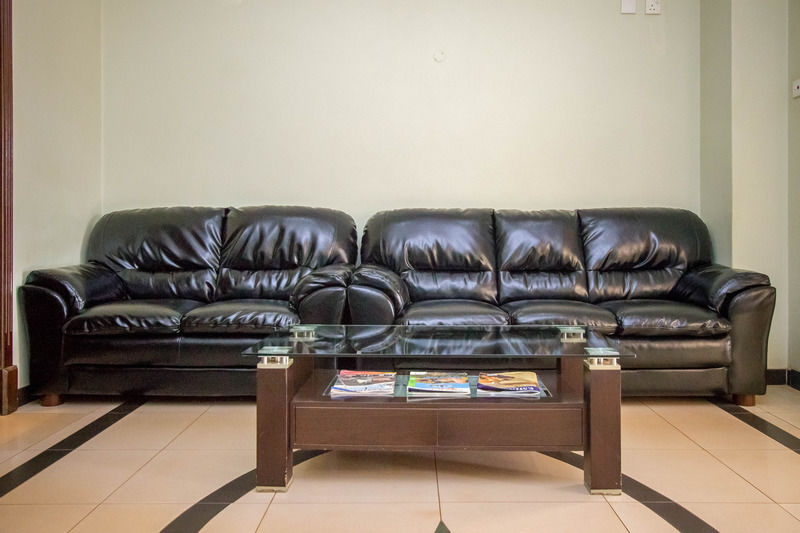 City Royal Resort Hotel Kyambogo  ภายนอก รูปภาพ